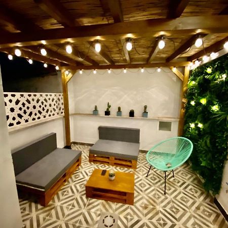 Ferienwohnung Precioso Atico Con Terraza En El Centro De Madrid Amazing Penthouse In Madrid Center Exterior foto