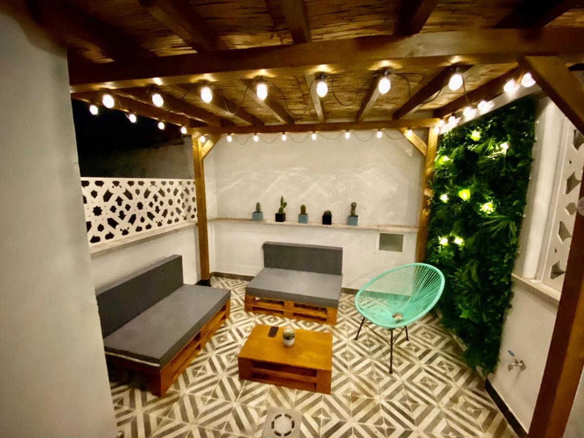 Ferienwohnung Precioso Atico Con Terraza En El Centro De Madrid Amazing Penthouse In Madrid Center Exterior foto