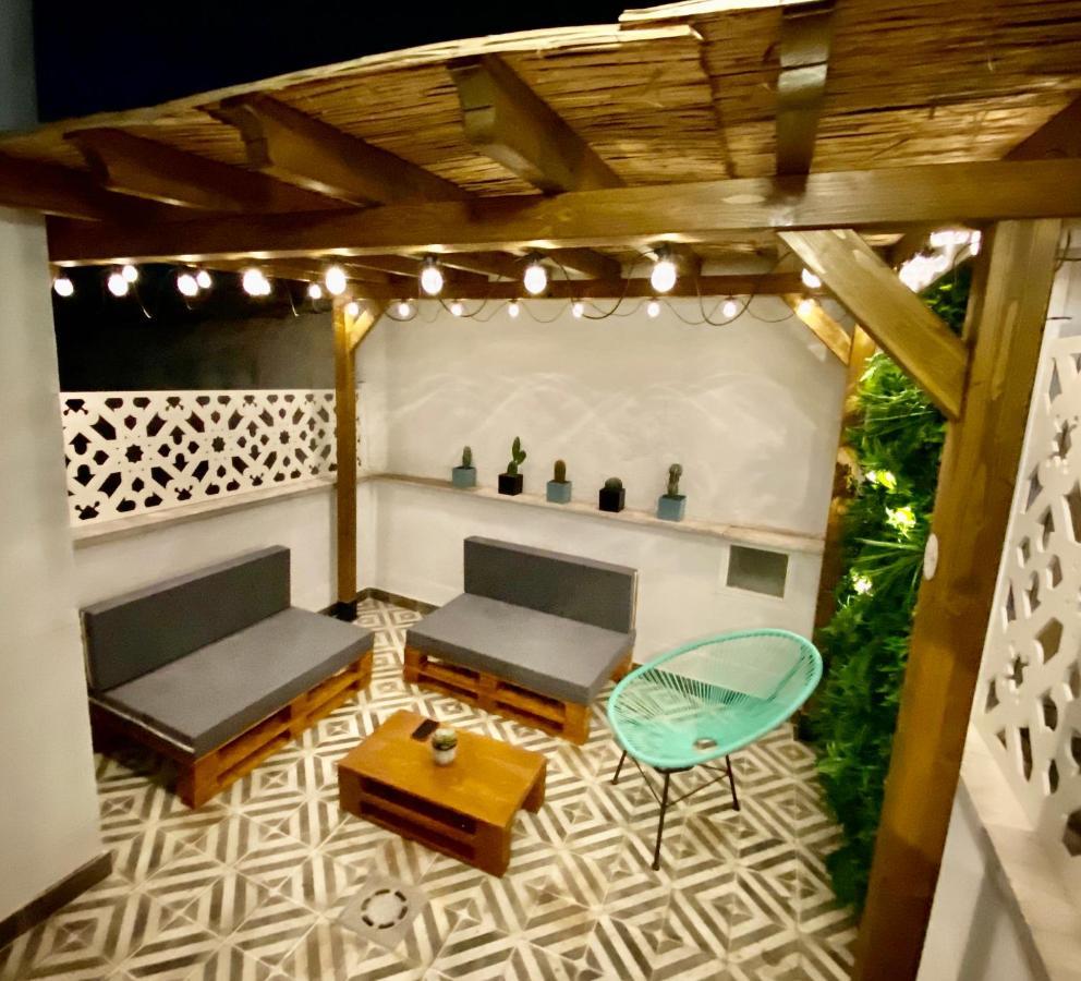 Ferienwohnung Precioso Atico Con Terraza En El Centro De Madrid Amazing Penthouse In Madrid Center Exterior foto