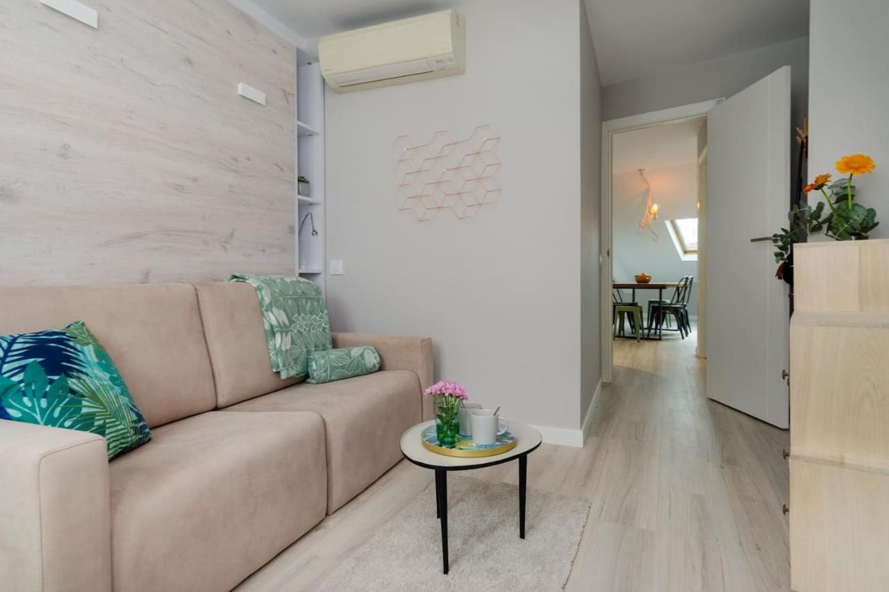 Ferienwohnung Precioso Atico Con Terraza En El Centro De Madrid Amazing Penthouse In Madrid Center Exterior foto