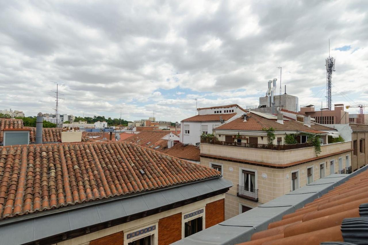 Ferienwohnung Precioso Atico Con Terraza En El Centro De Madrid Amazing Penthouse In Madrid Center Exterior foto